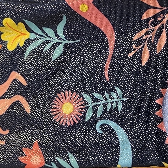 Two Gymnastic Leotards Flowers and Dinosaurs - size 100 - Picture 7 of 8